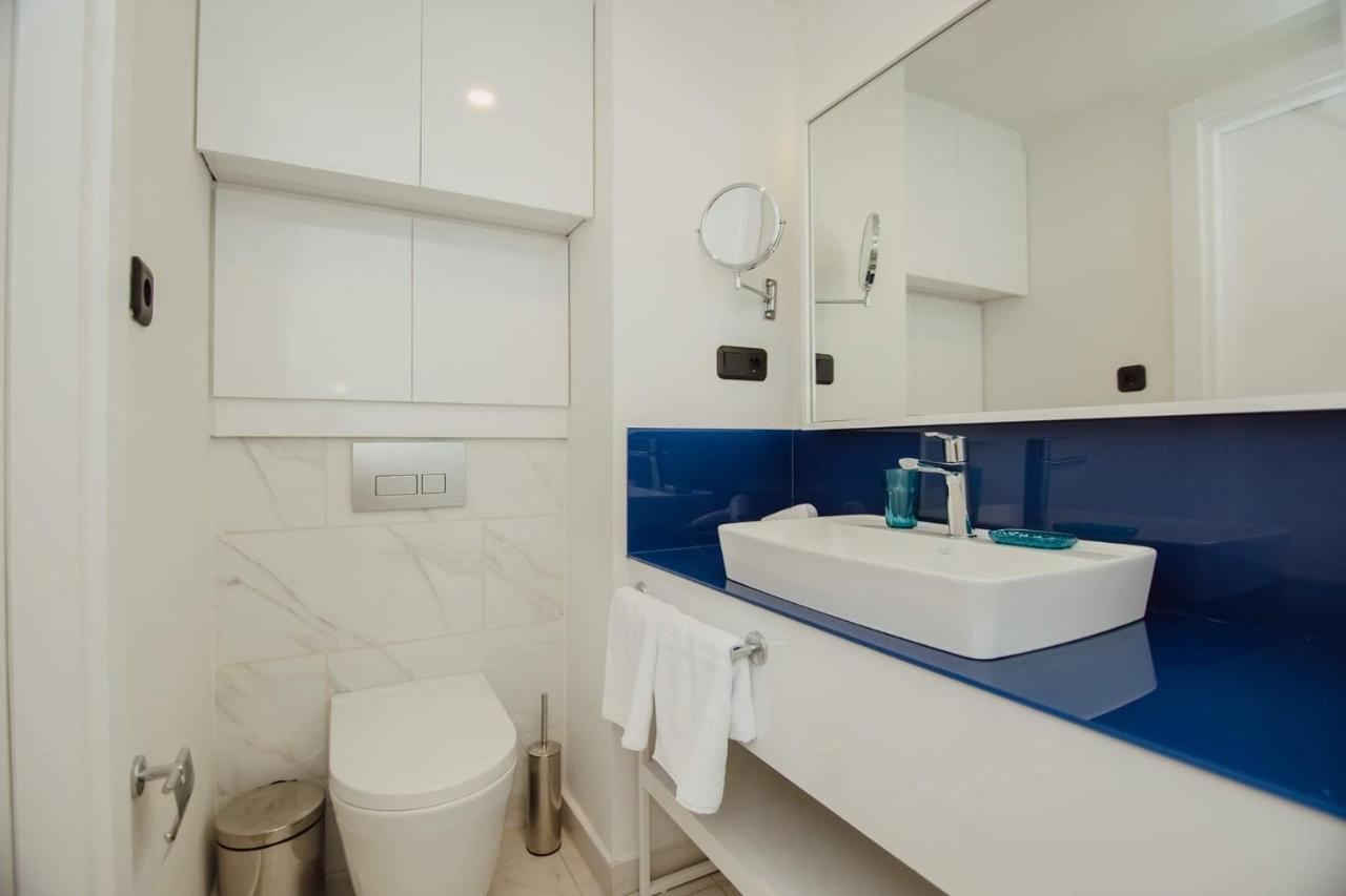 Nuage - 1St Line Sea View Apartments บาทูมิ ภายนอก รูปภาพ