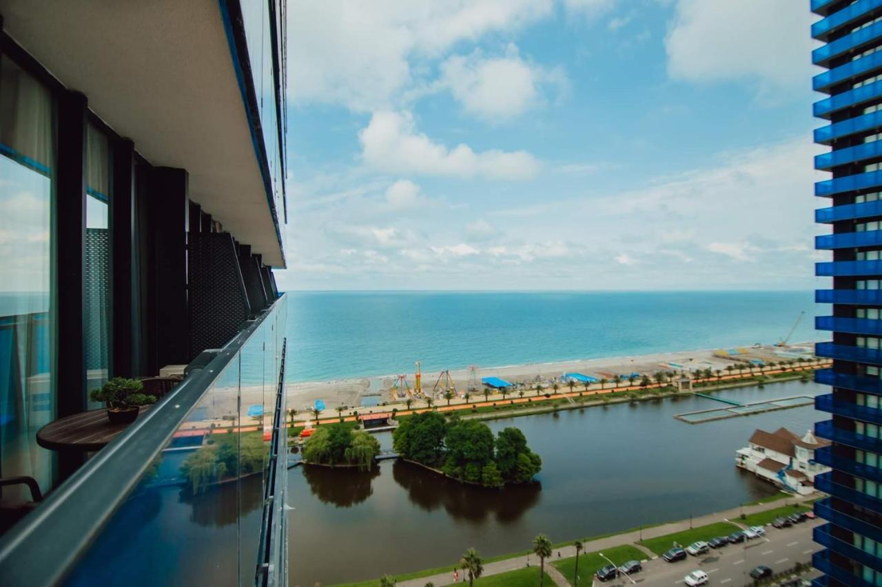 Nuage - 1St Line Sea View Apartments บาทูมิ ภายนอก รูปภาพ